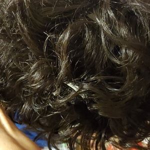Toni Brattin full Wig, Curly, Black, Wig cap and Comb included
